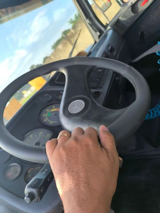 Caminhão Mercedes Benz 2008 Caçamba - Foto 6