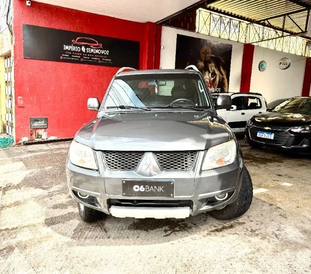 PAJERO TR4 2.0 FLEX HP 4X4 AT  - 2012 - Foto 2