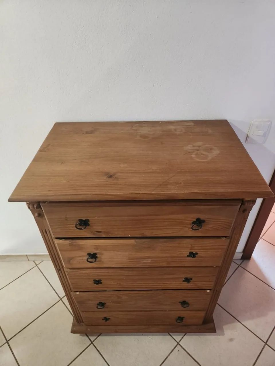 Cômoda de madeira usada - Foto 2
