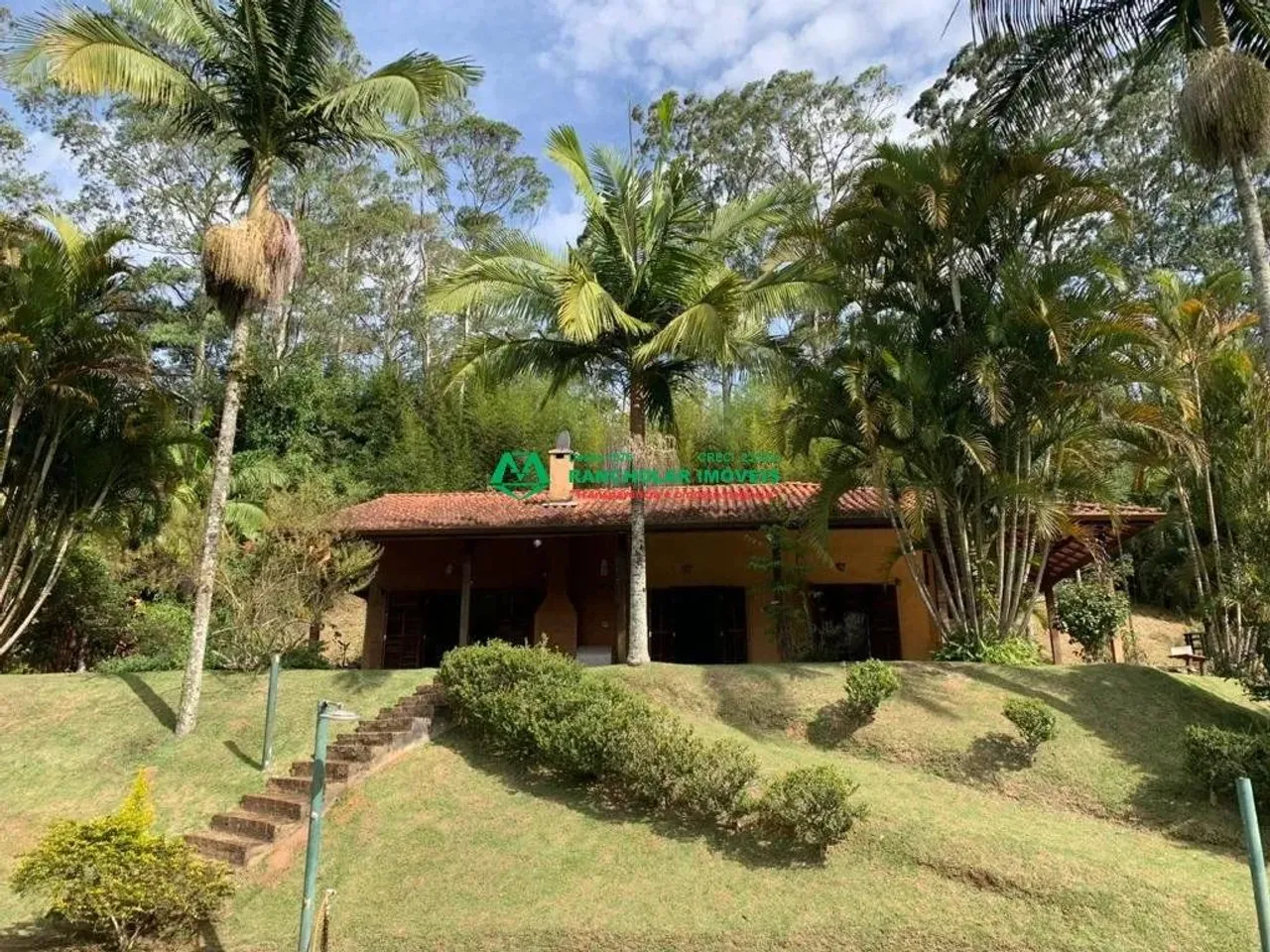 Chácara para venda em Chácara Santa Mônica de 7800.00m² com 3 Quartos e 1 Suite
