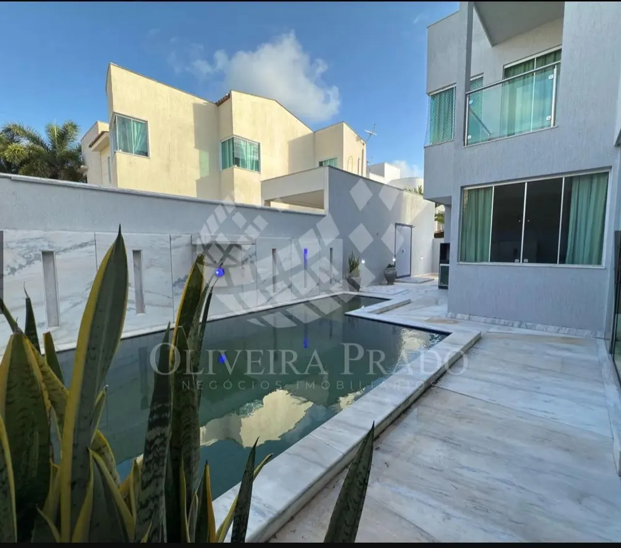Duplex no Bosque das Flores