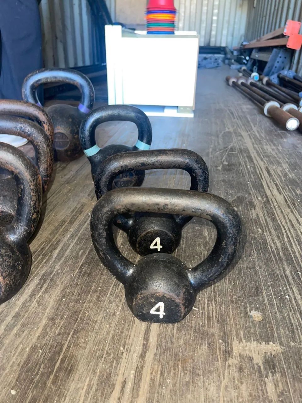 Kettlebells - Diversos pesos - Foto 3