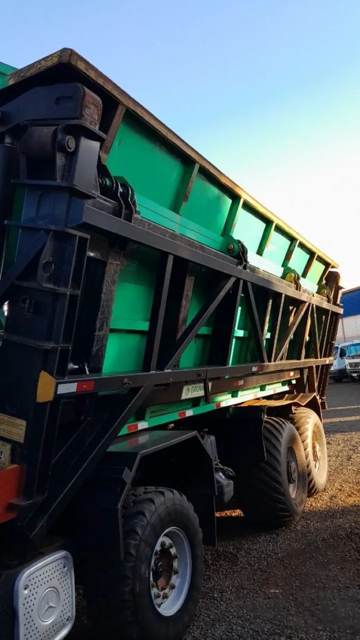 caminhão autônomo MB 3131 8x4 c/ pneu alta flutuação + transbordo santa izabel de 21 ton - Foto 6