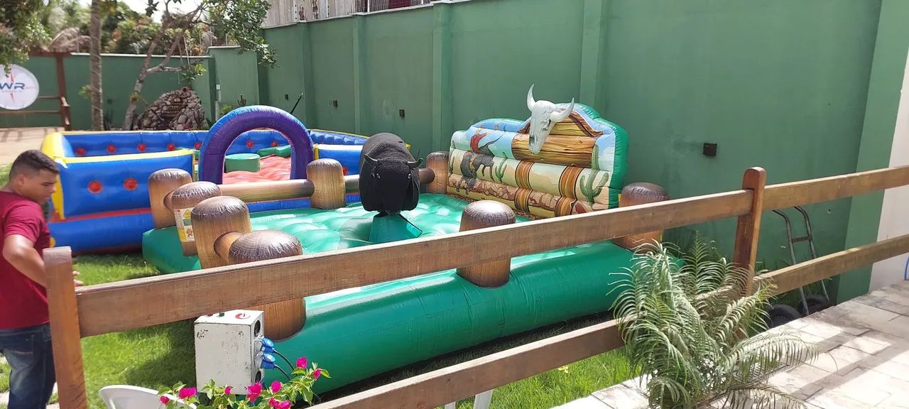 Brinquedos infláveis para eventos