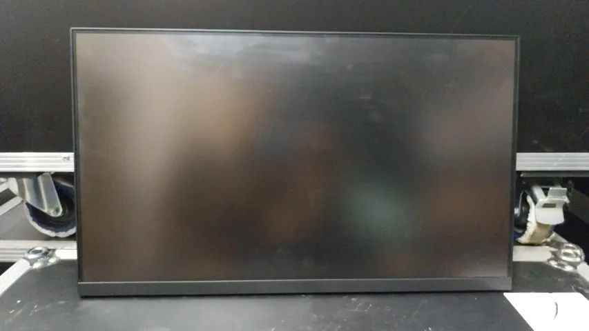 COMPUTADOR  ALL ONE 24 POLEGADAS  TELA TOUCH