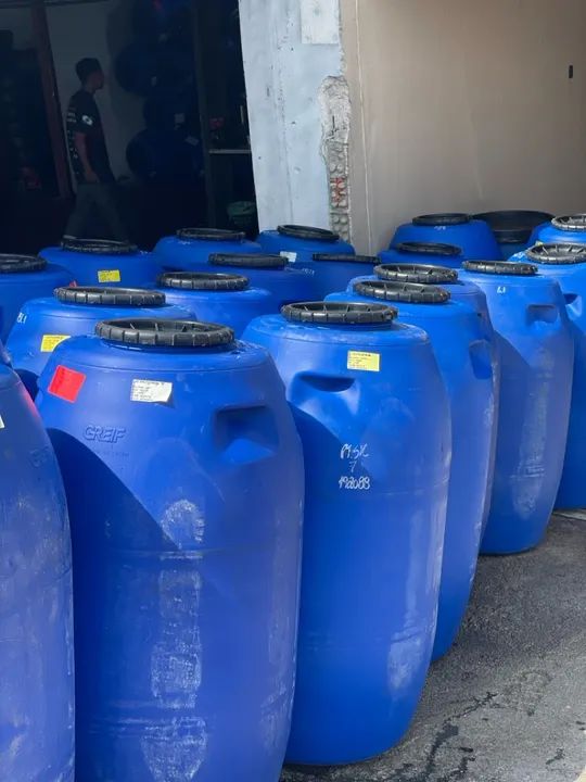 Tambores Bombonas Alimentício Limpos e Higienizados- 250 litros - Foto 4