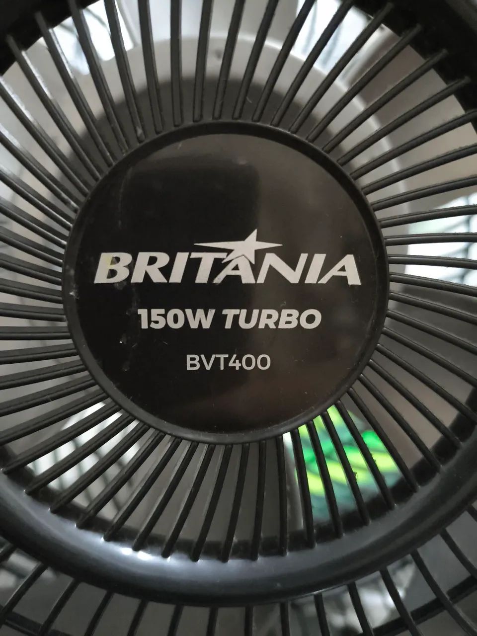 Ventilador de mesa Britânia 150W Turbo - Foto 3