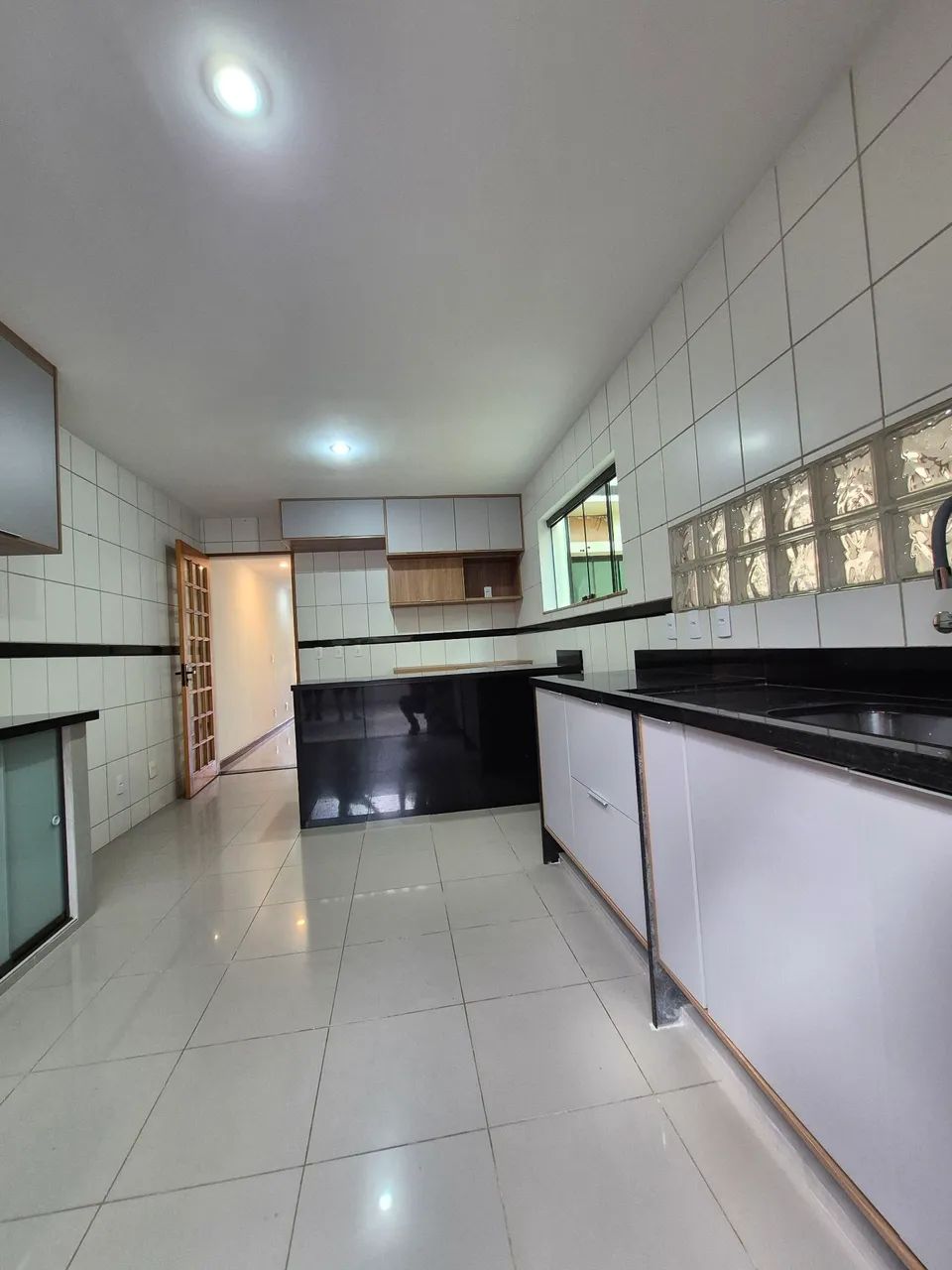 Casa dúplex três quartos sendo uma suíte mirante da lagoa Macaé RJ! - Foto 2
