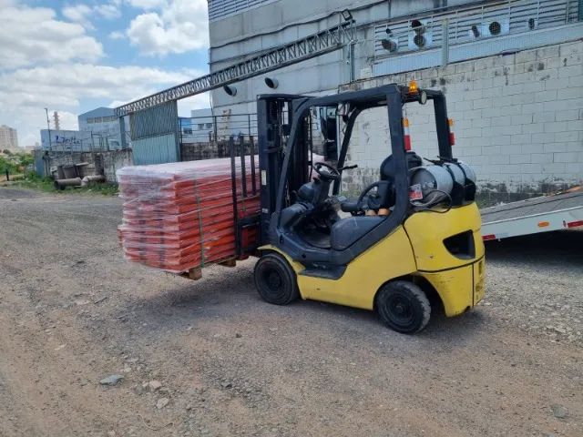 Empilhadeira Komatsu 2012 1,8Ton - Foto 2