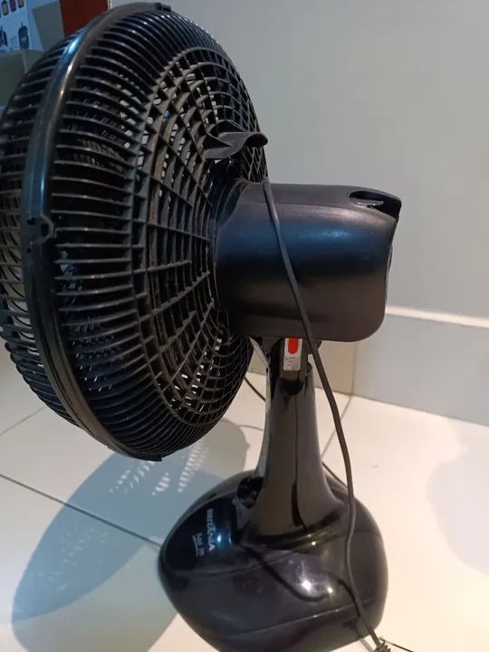 Ventilador Britânia precisa de conserto  - Foto 2