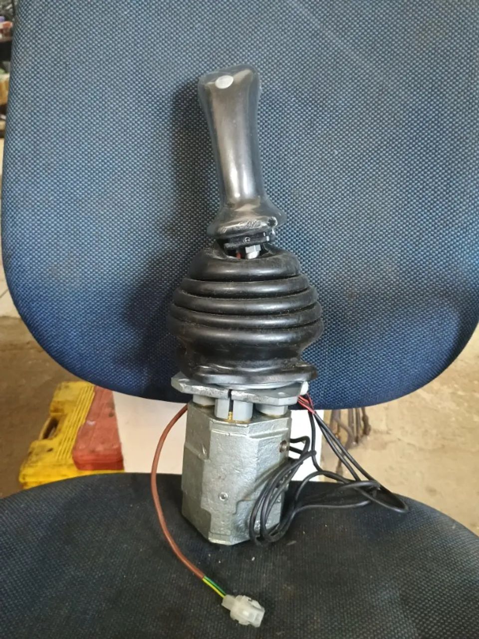 JOYSTICK 4THF6E06