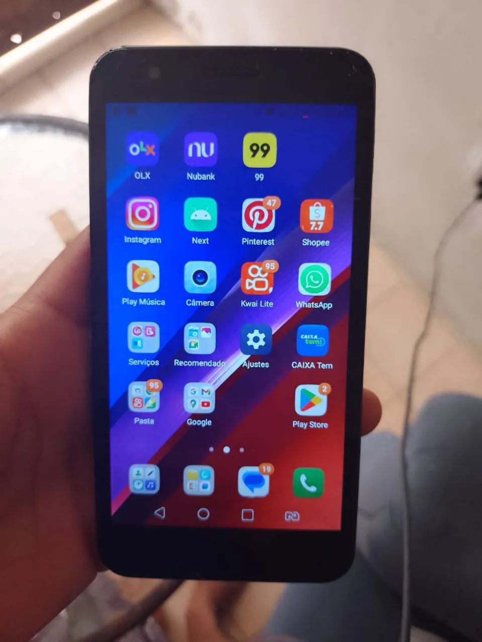 Celular LG K11 cm marcas de uso , LEIAM COM ATENÇÃO