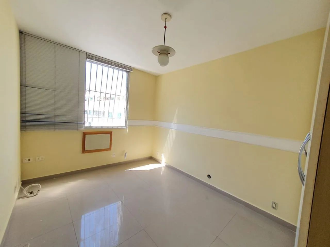 Imóvel para aluguel possui 70 metros quadrados com 2 quartos em Icaraí - Niterói - RJ - Foto 4