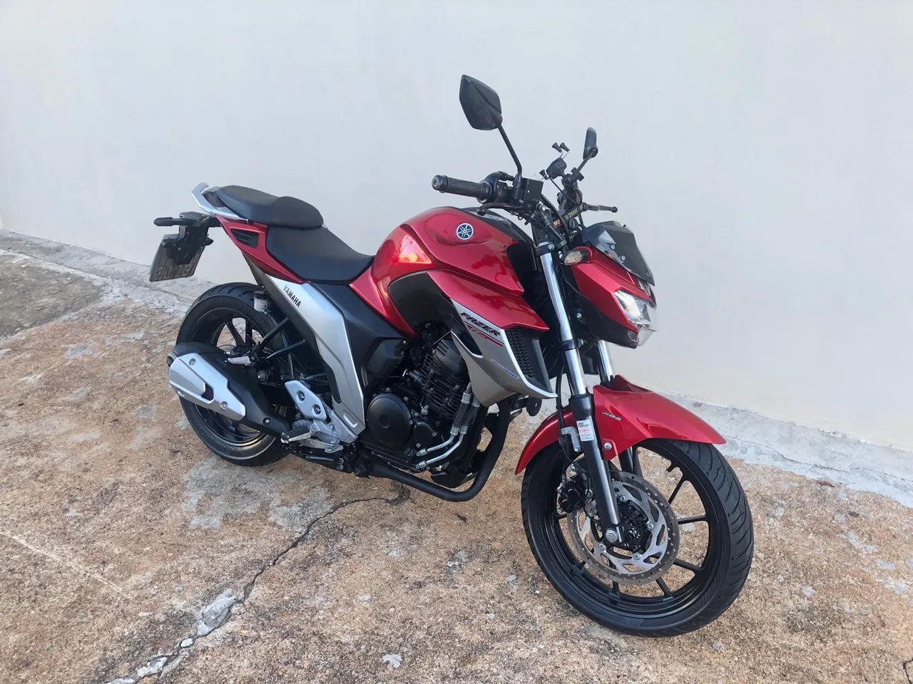 Vendo ou troco por Moto Yamaha Fazer FZ25 Fazer 250 2020 EXTRA 2025 Pago