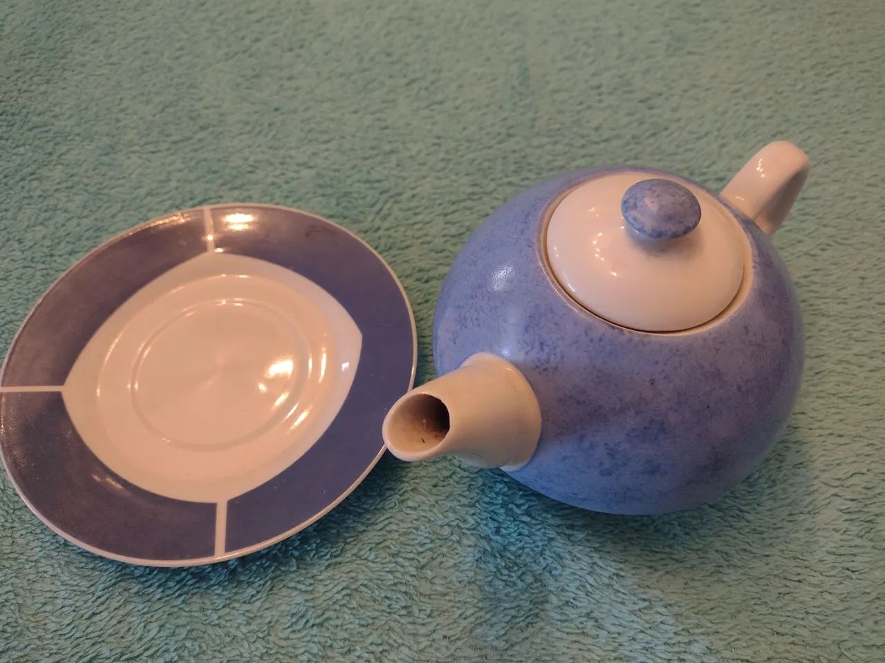 Bule de porcelana azul com pires - Foto 3