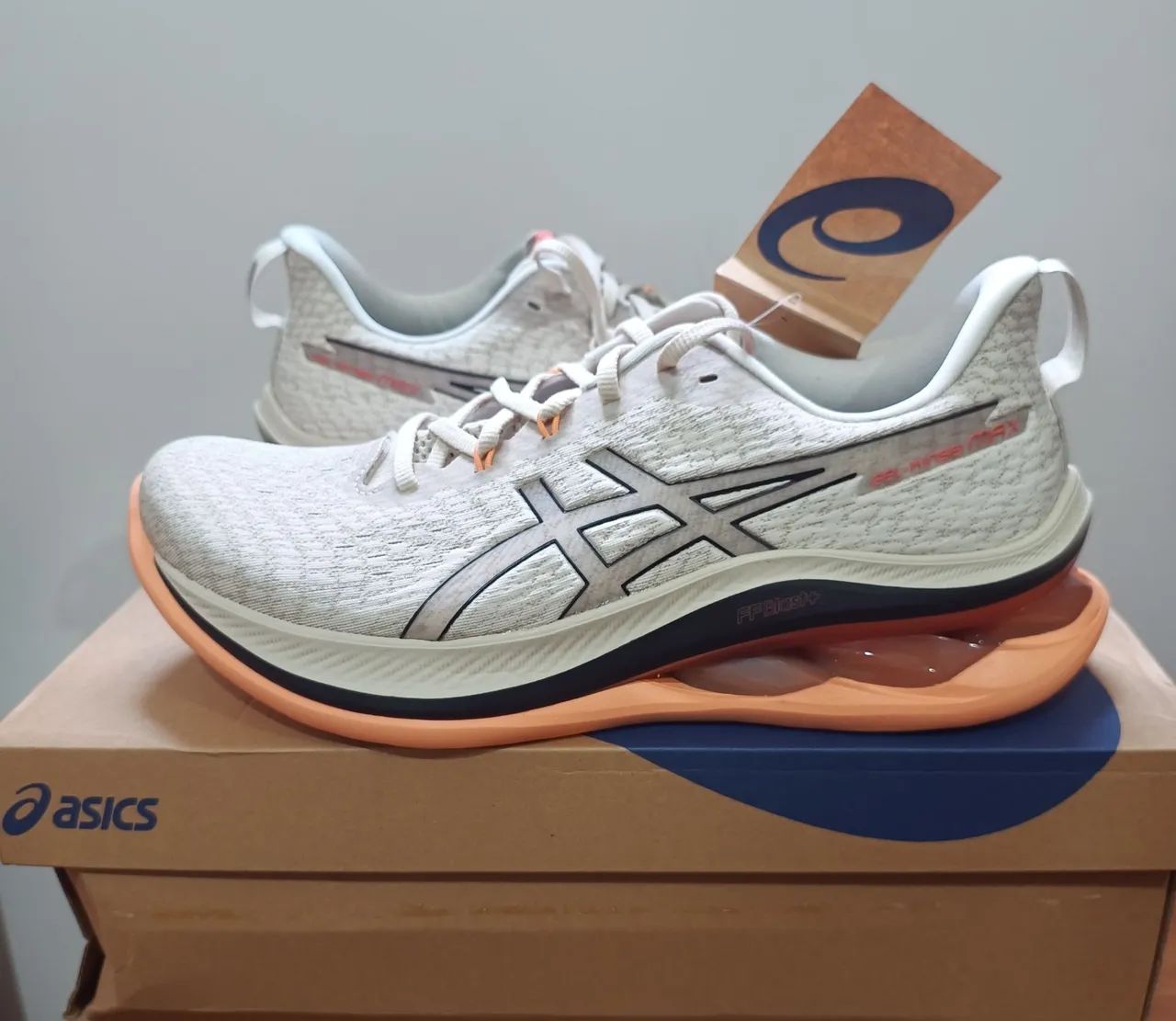 Tênis Asics Gel-Kinsei Max - Novo tamanho 43 Original (SOMENTE NO PIX) - Foto 2