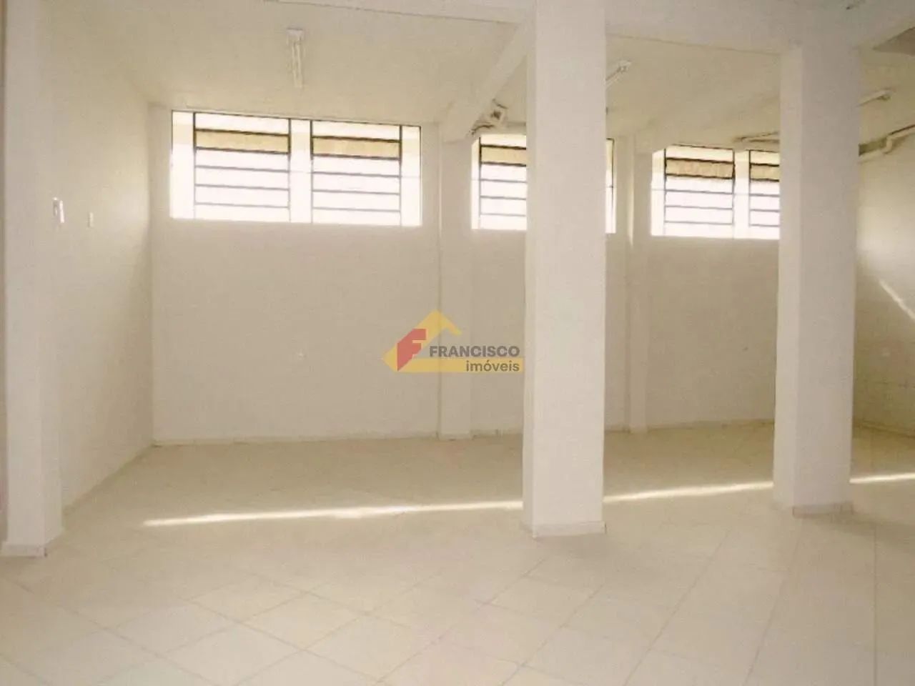 Loja localizada no bairro São José - Foto 2