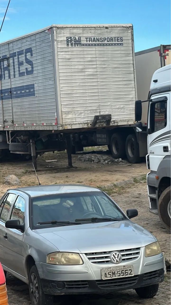 Carreta baú 28 paletes - Foto 9