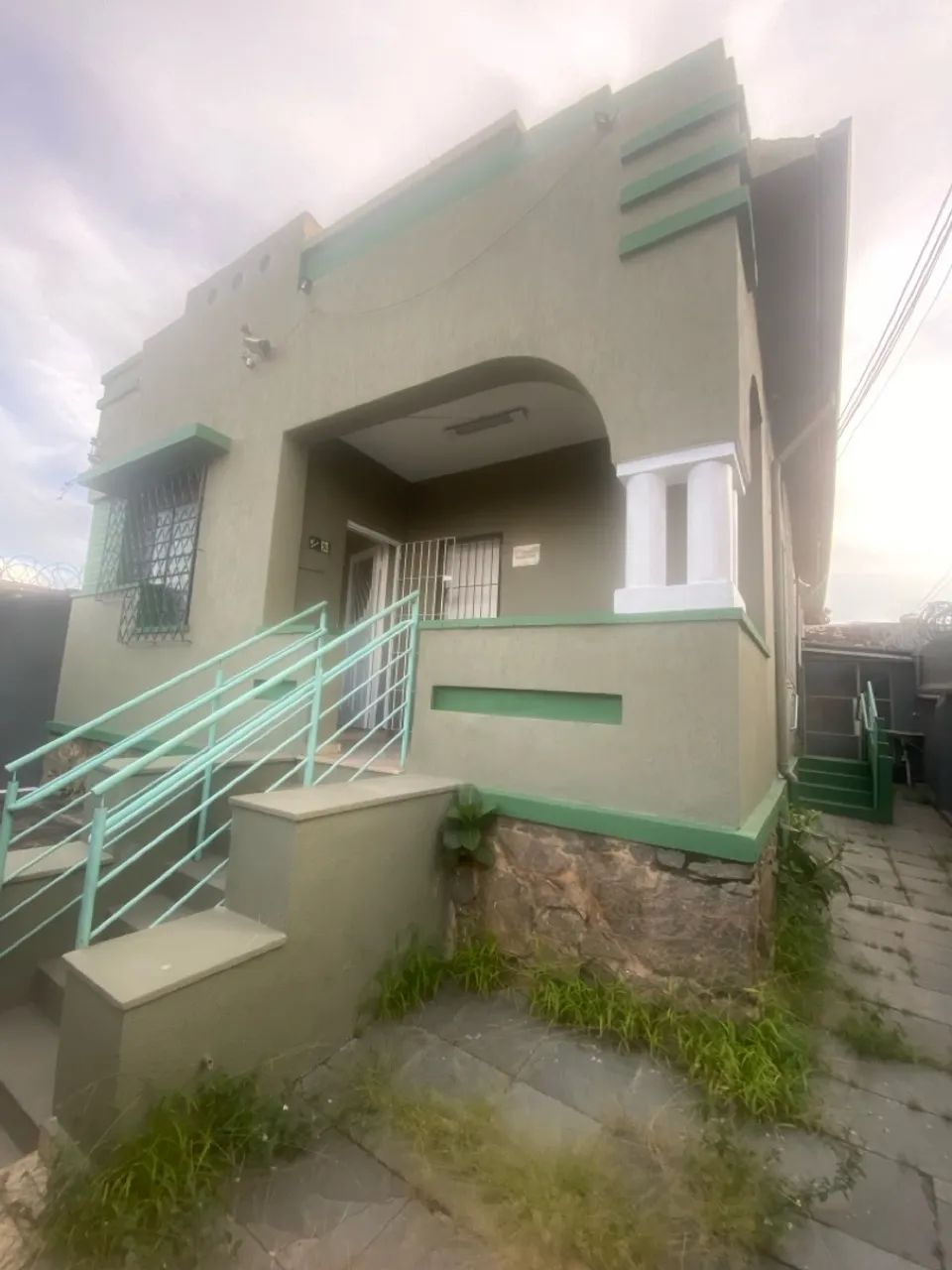 Casa para locação comercial ou residencial 