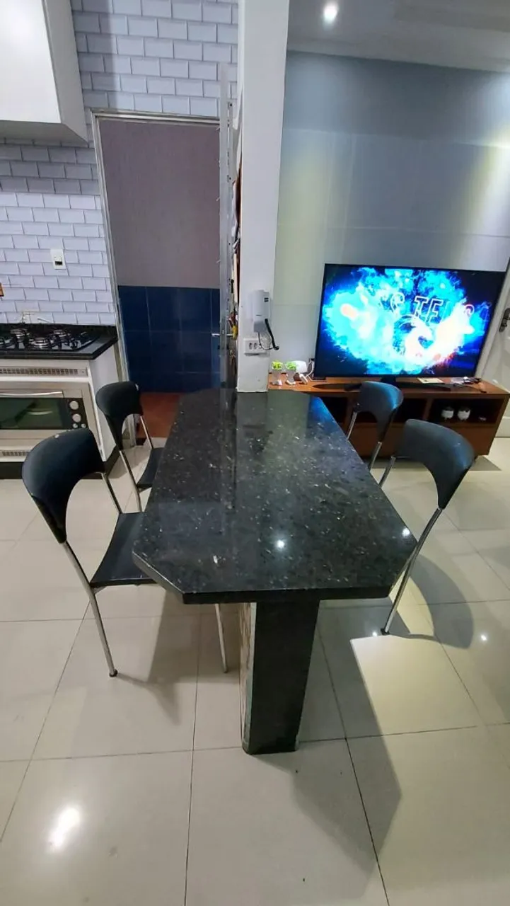 Mesa de Cozinha em Granito verde ubatuba