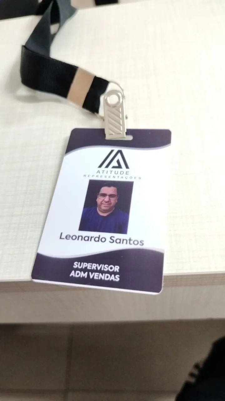 Crachá de Identificação para comércio 