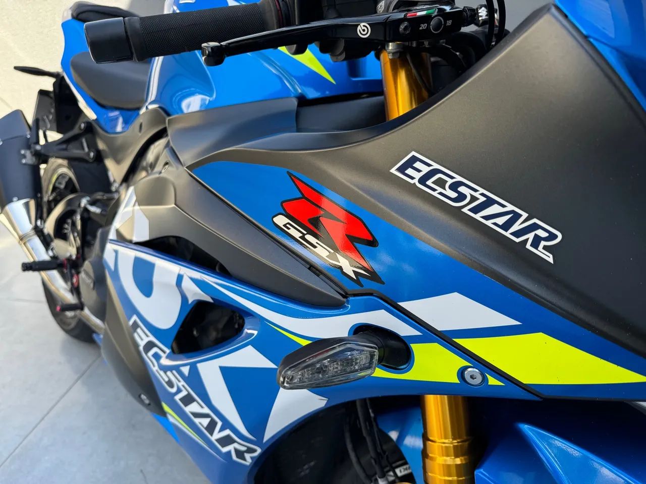 Srad 1000  vendo ou troco por gs1250 volto diferença avista