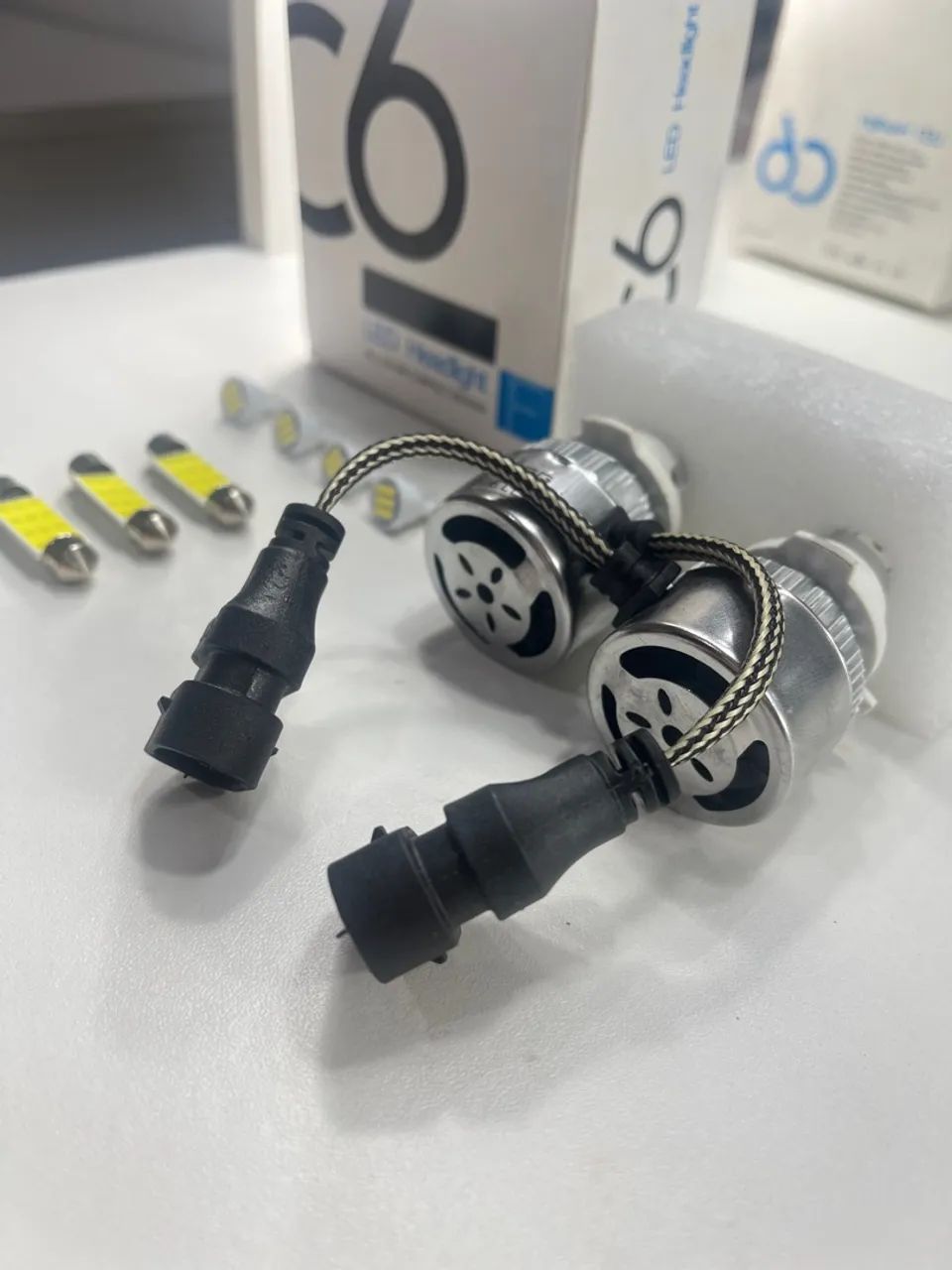 Lâmpadas LED C6 para Farol de Carro - Foto 2