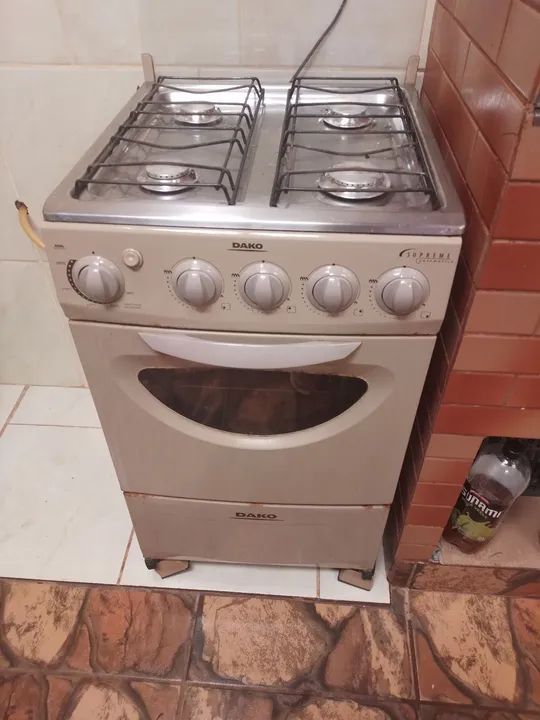 Fogão Dako 4 Bocas - Usado - Foto 2