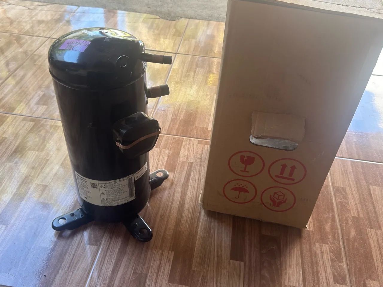 Compressor de Ar Condicionado - Foto 3