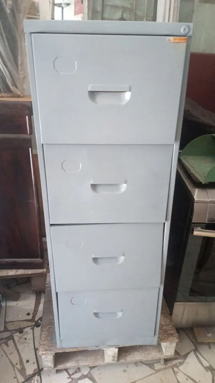 Armário de aço 4gavetas 