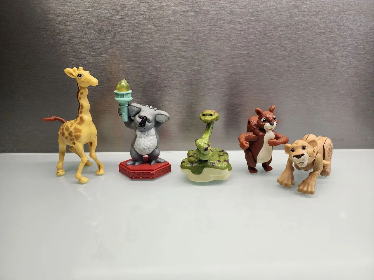 Coleção vintage 5 Animais do Selvagem ano 2006- Mc Donalds