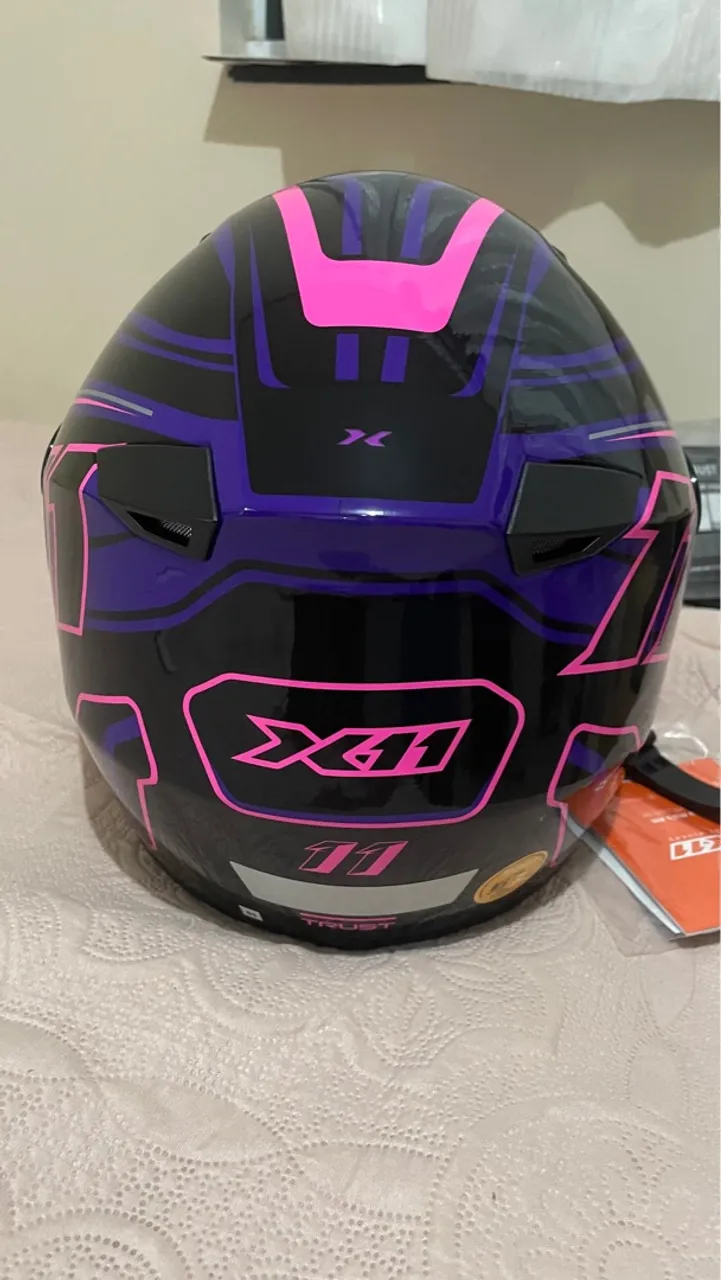 Capacete X11 Trust