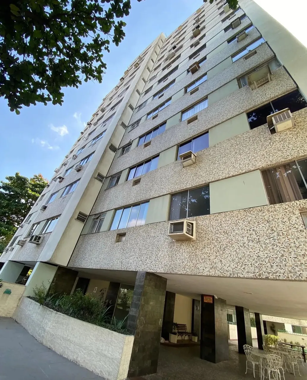 Imóvel para aluguel com 55 metros quadrados com 2 quartos em Taquara - Rio de Janeiro - RJ