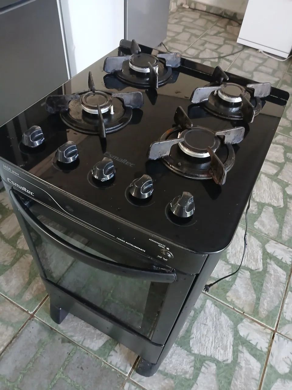 Fogão Esmaltec 4 Bocas com Forno Autolimpante - Foto 3