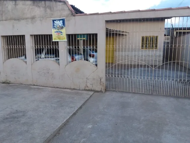 Apto c/ garagem carro - bem localizado