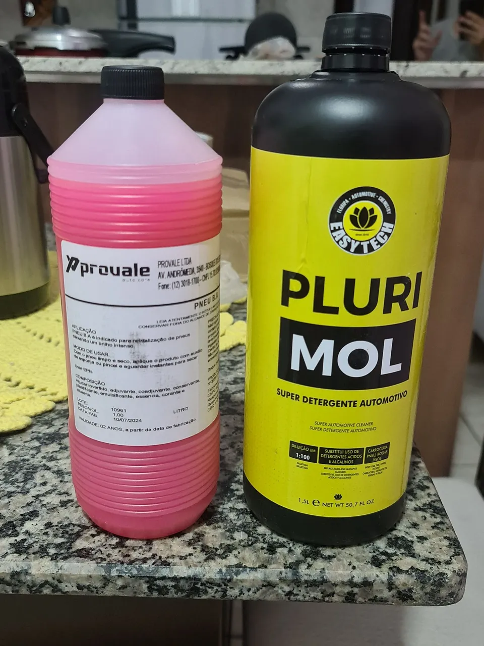 Kit de Limpeza Automotiva Pluri Mol+Pretinho( Novo )