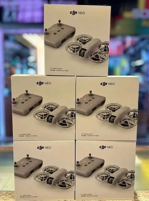 Drone Neo Combo 3 baterias Controle