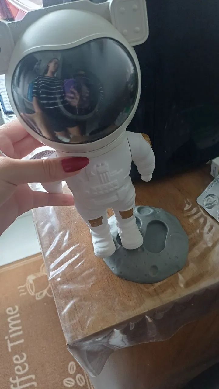 Boneco astronauta de decoração - Foto 3