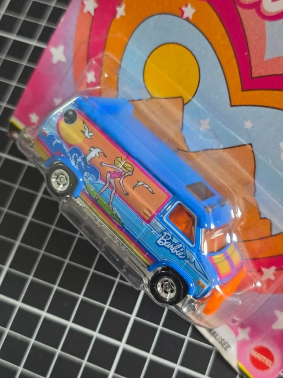 GMC Panel Van (Barbie) - Hot Wheels Premium Temático - Foto 2