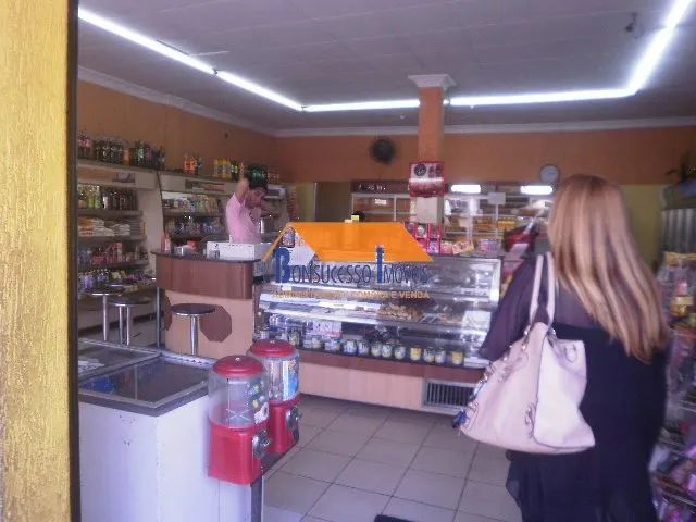 Prédio Comercial em Belo Horizonte, no bairro Floresta, à venda.