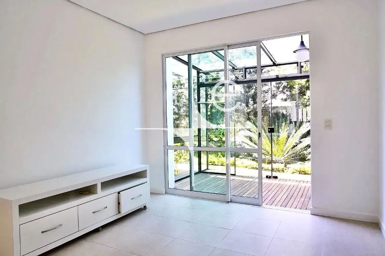 Casa 3 quartos na Lagoa da Conceição