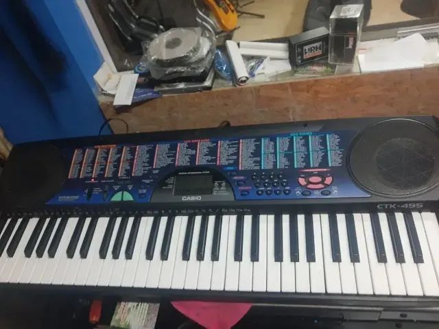 Teclado casio CTK 495 - Foto 2