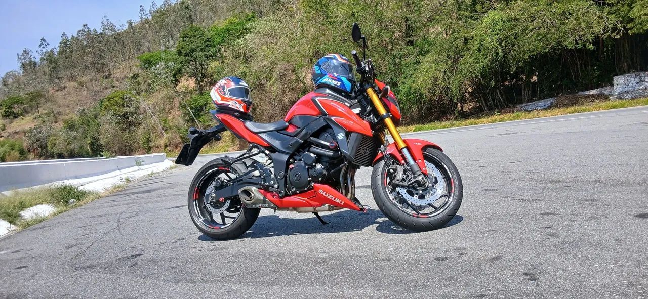 Suzuki  - Foto 2