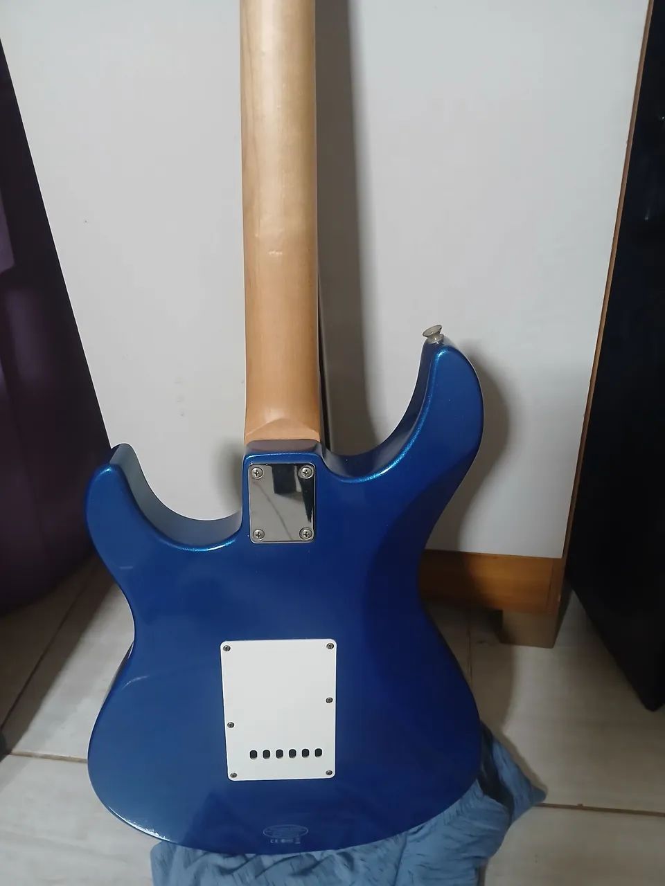 Guitarra yamaha  - Foto 5