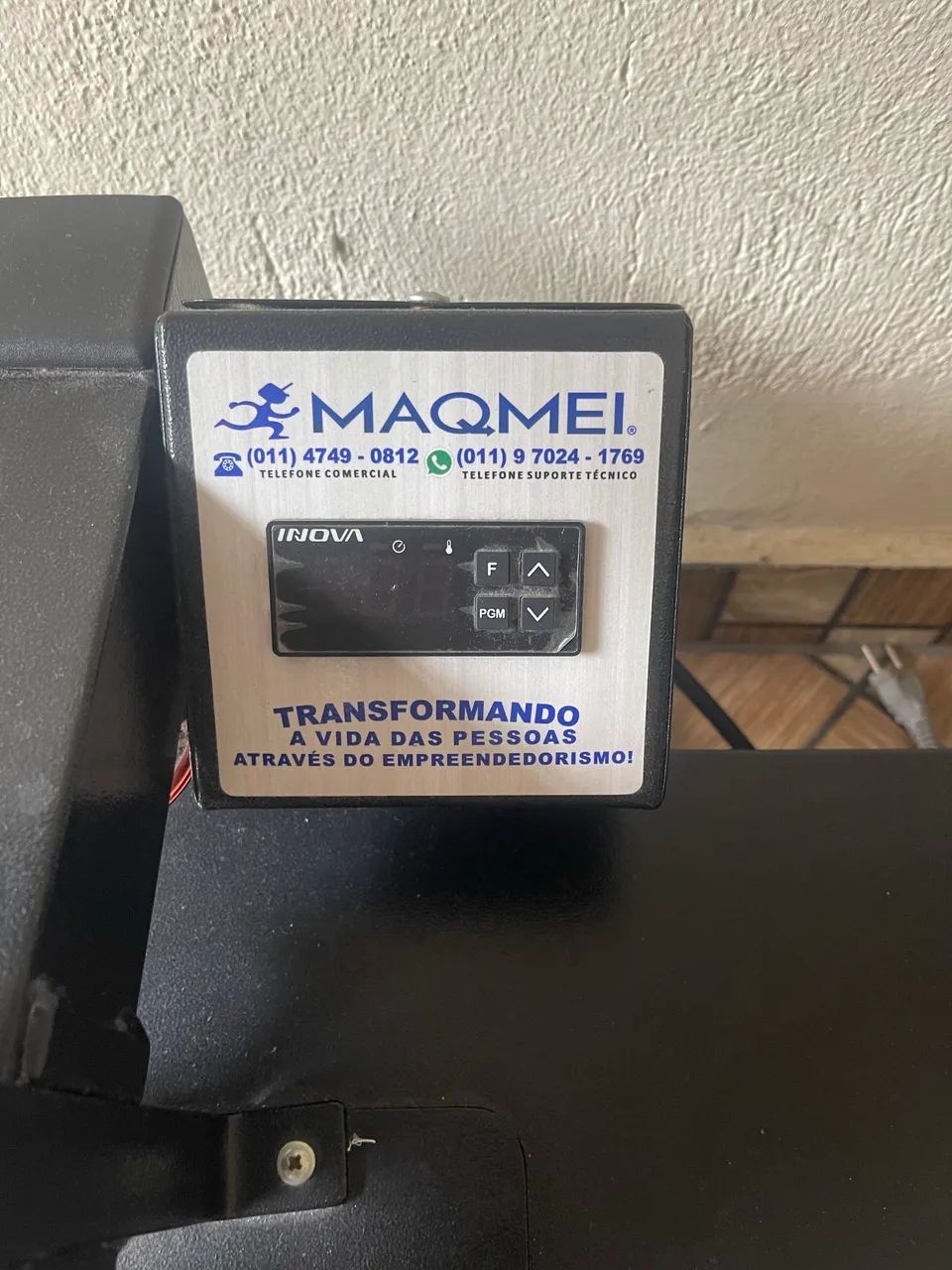 Máquina de sublimação seminova 110wts, 280 graus, 3 meses de uso - Foto 2