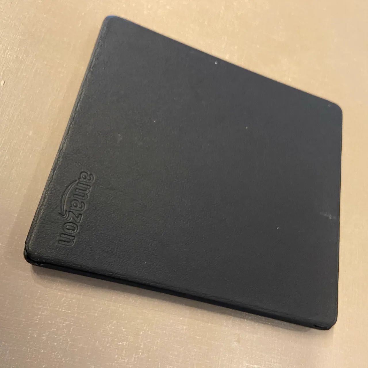 Amazon Kindle Oasis (10 Gen) - Foto 3