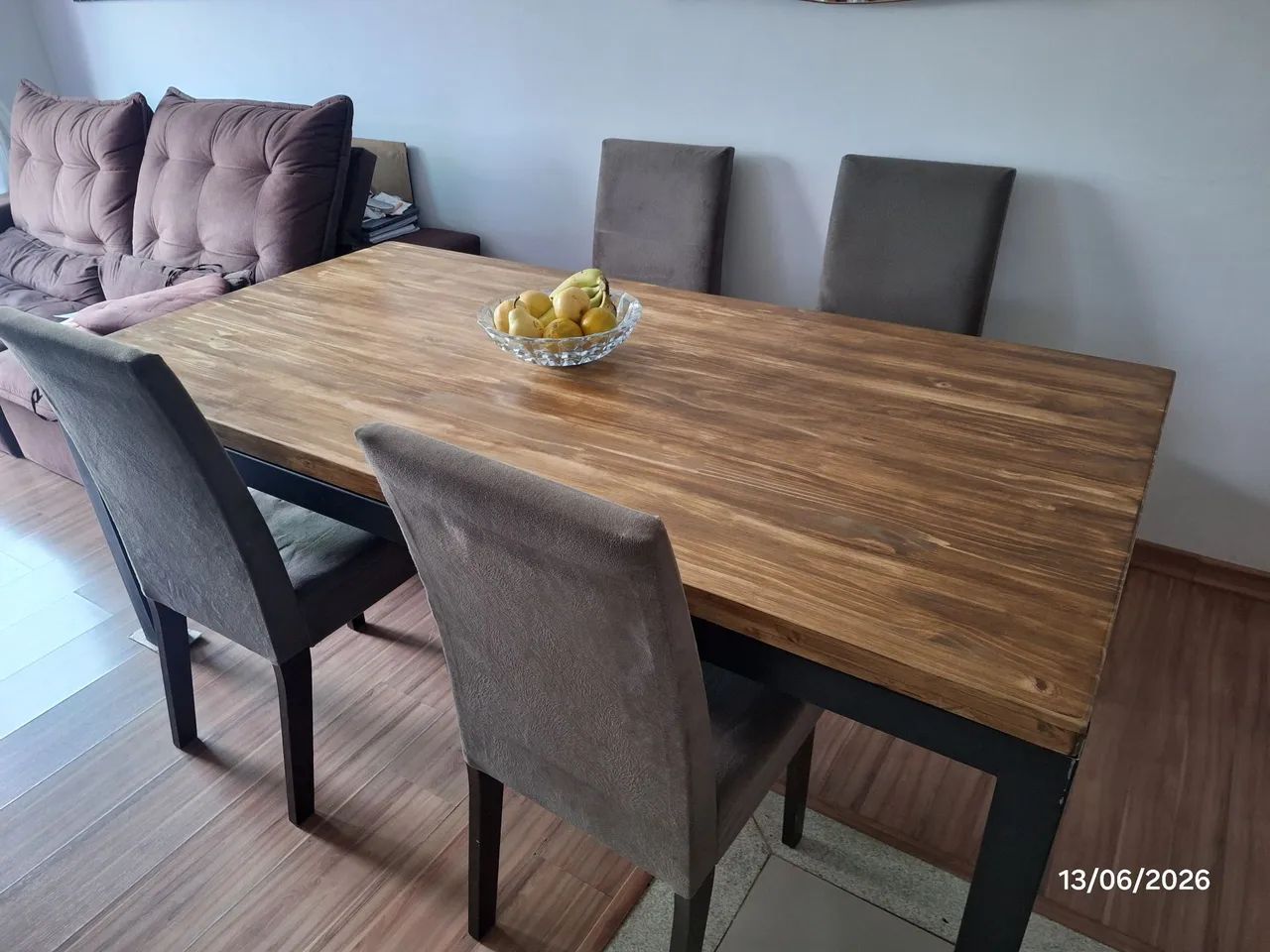Mesa 200x100 pinus maciça (sem as cadeiras) - Foto 2