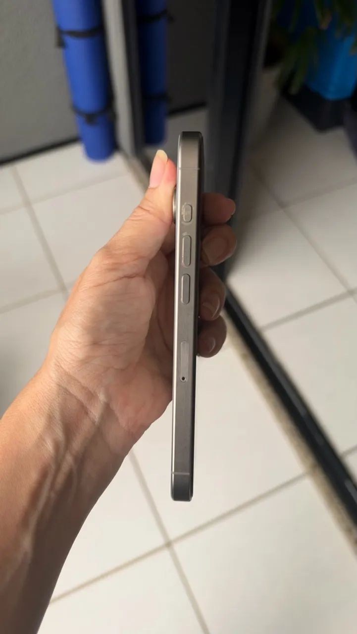 iPhone 15 pro 256GB - Foto 4