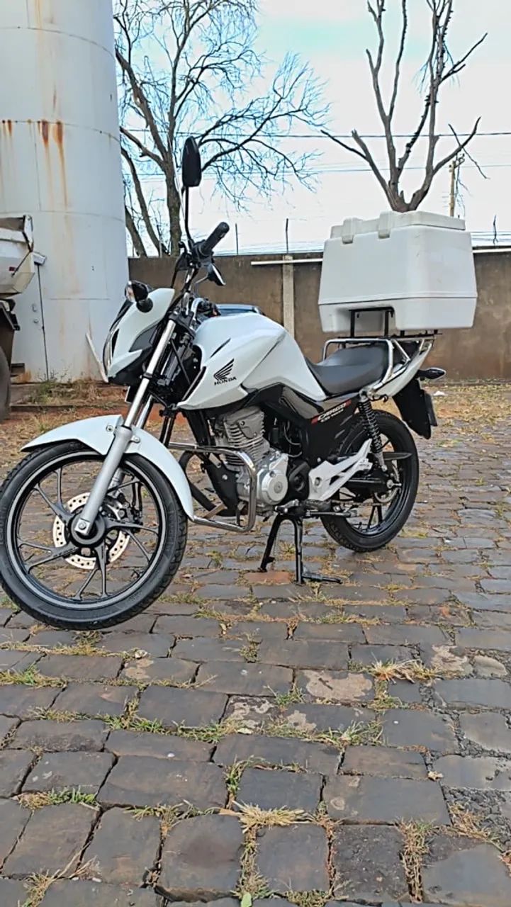 160 cargo com baú