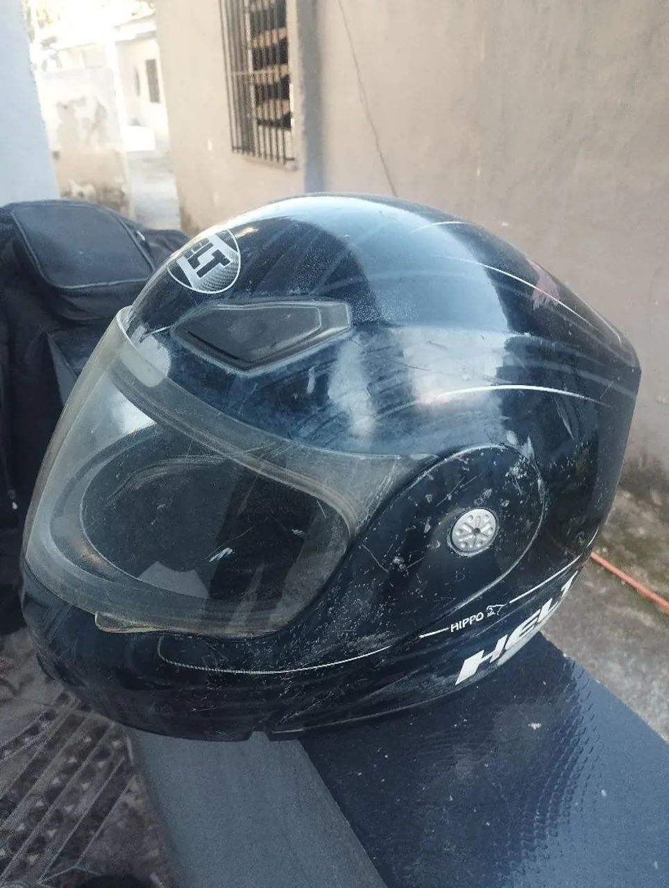 Vende -se capacete helt t 60
